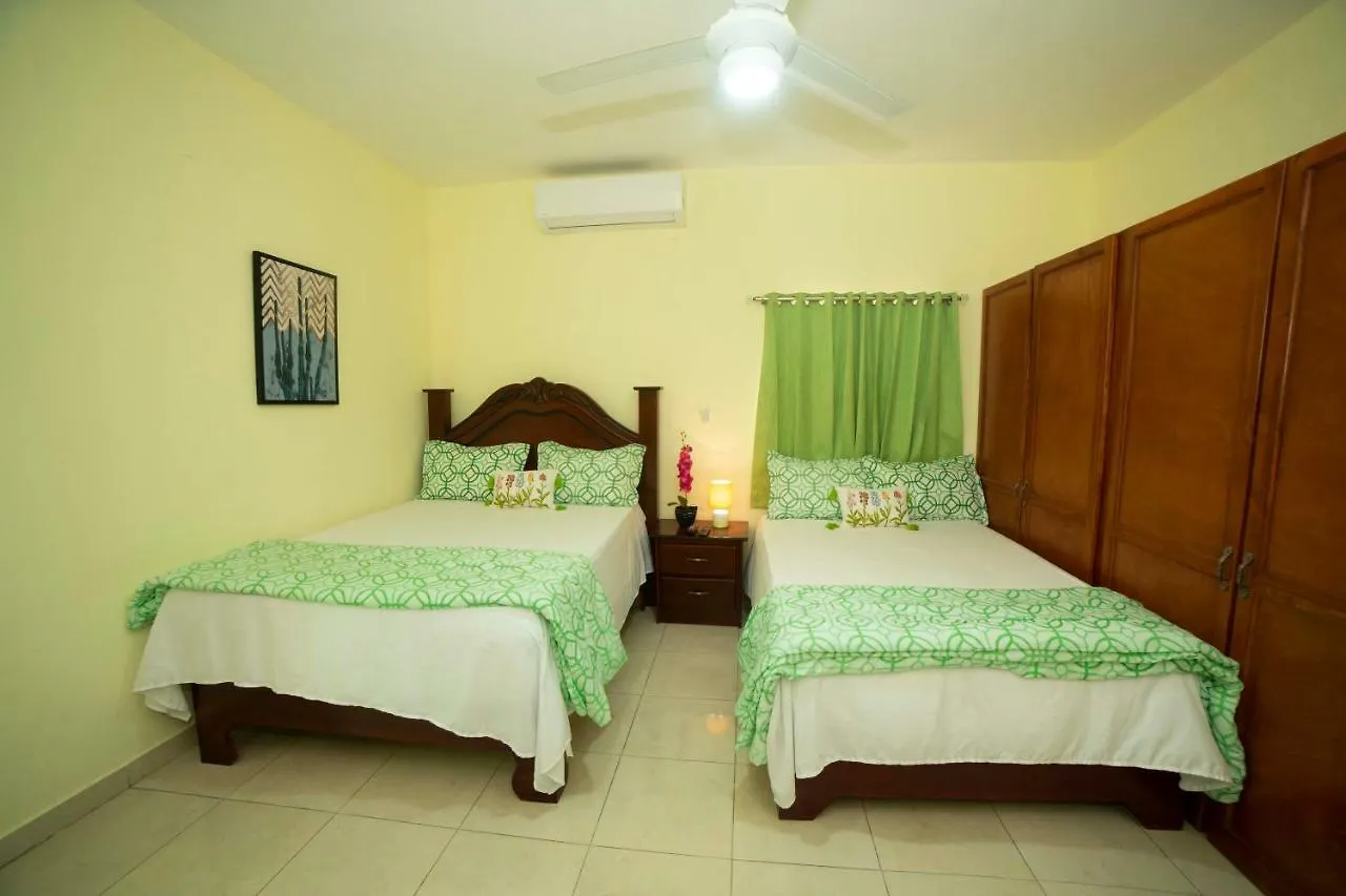 Hostel Hotel Enrique I Santo Domingo Dominican Republic